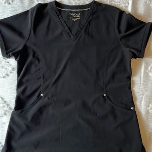 Womens scrub set, size medium. Black